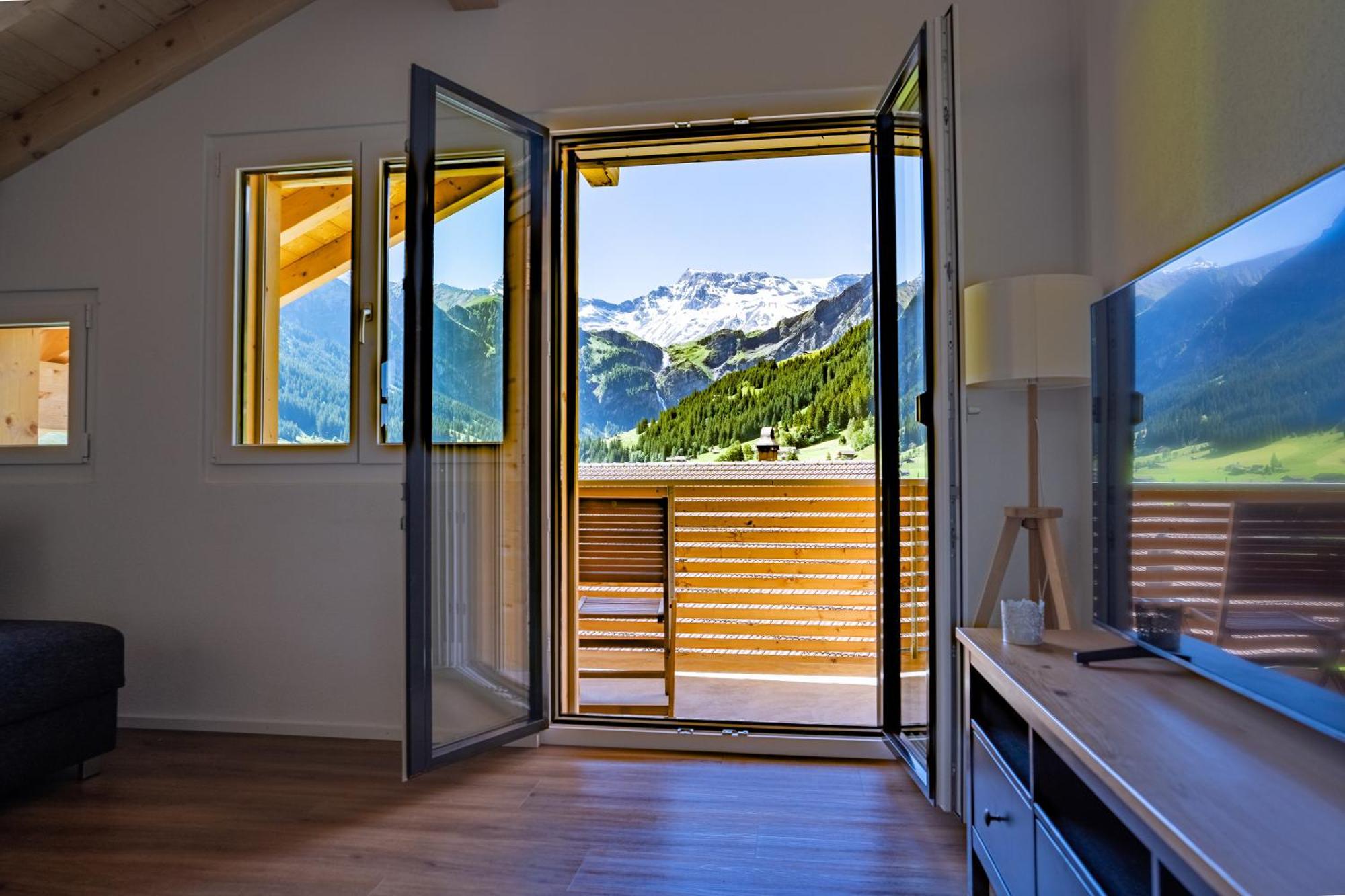 Chuenislodge2- Zwei Balkone, Gemuetlicher Kamin, Top Aussicht Adelboden Kültér fotó